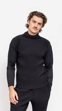 HOMME PLISSÉ BLACK MOCKNECK
