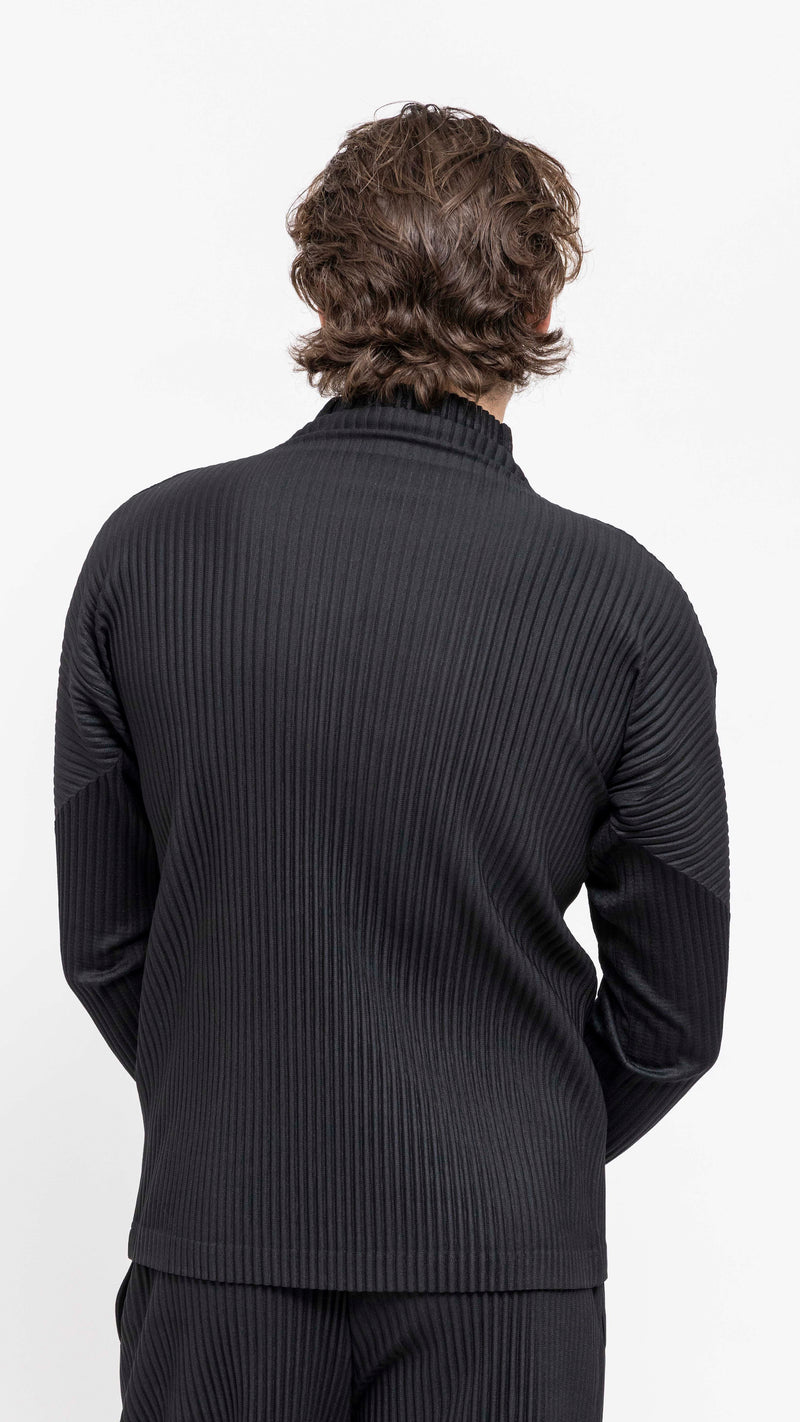 HOMME PLISSÉ BLACK MOCKNECK