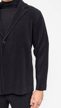 HOMME PLISSÉ ISSEY MIYAKE BLACK BASICS 2 BUTTON JACKET