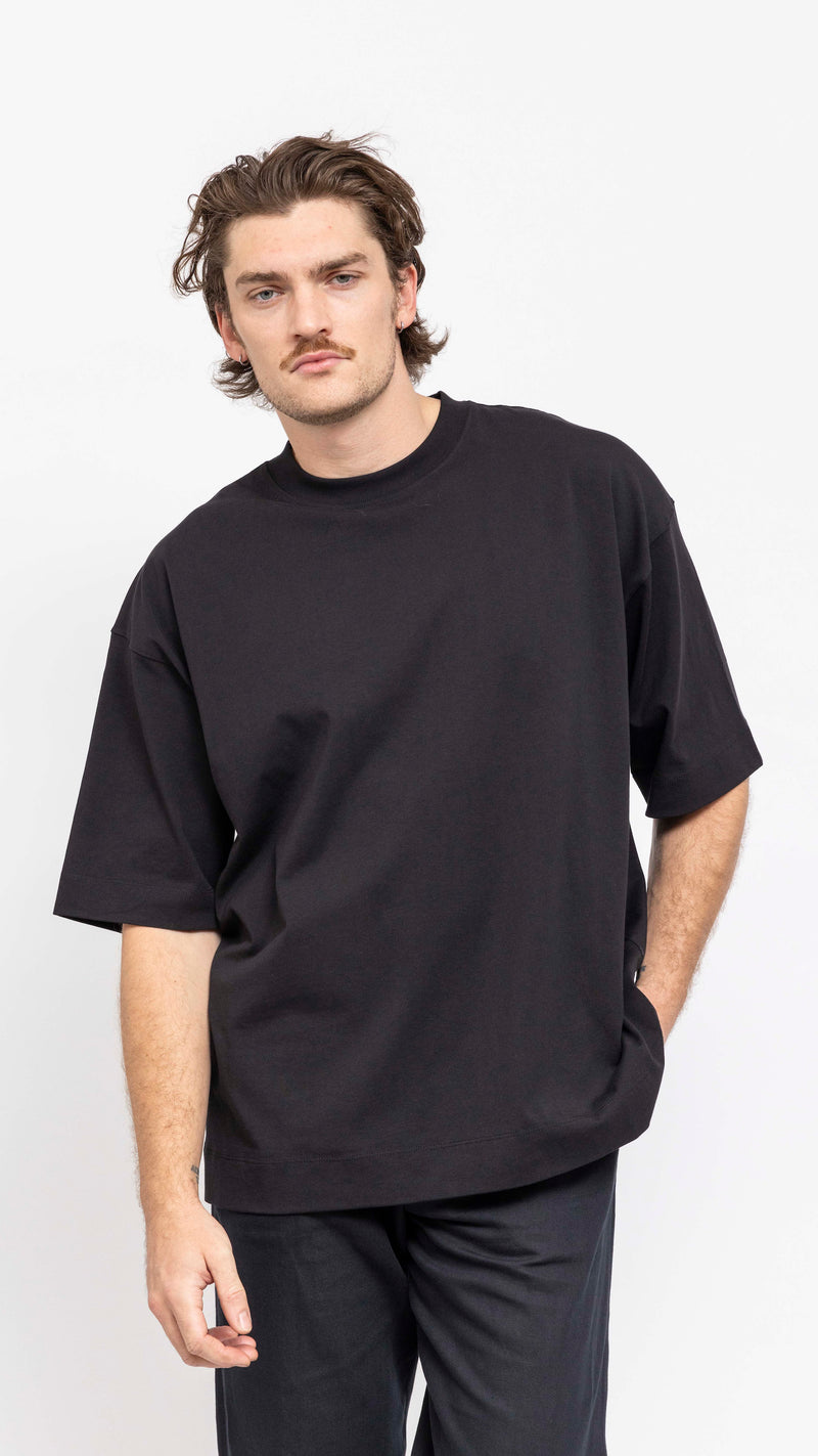 DRIES VAN NOTEN BLACK BOXY HEN T-SHIRT