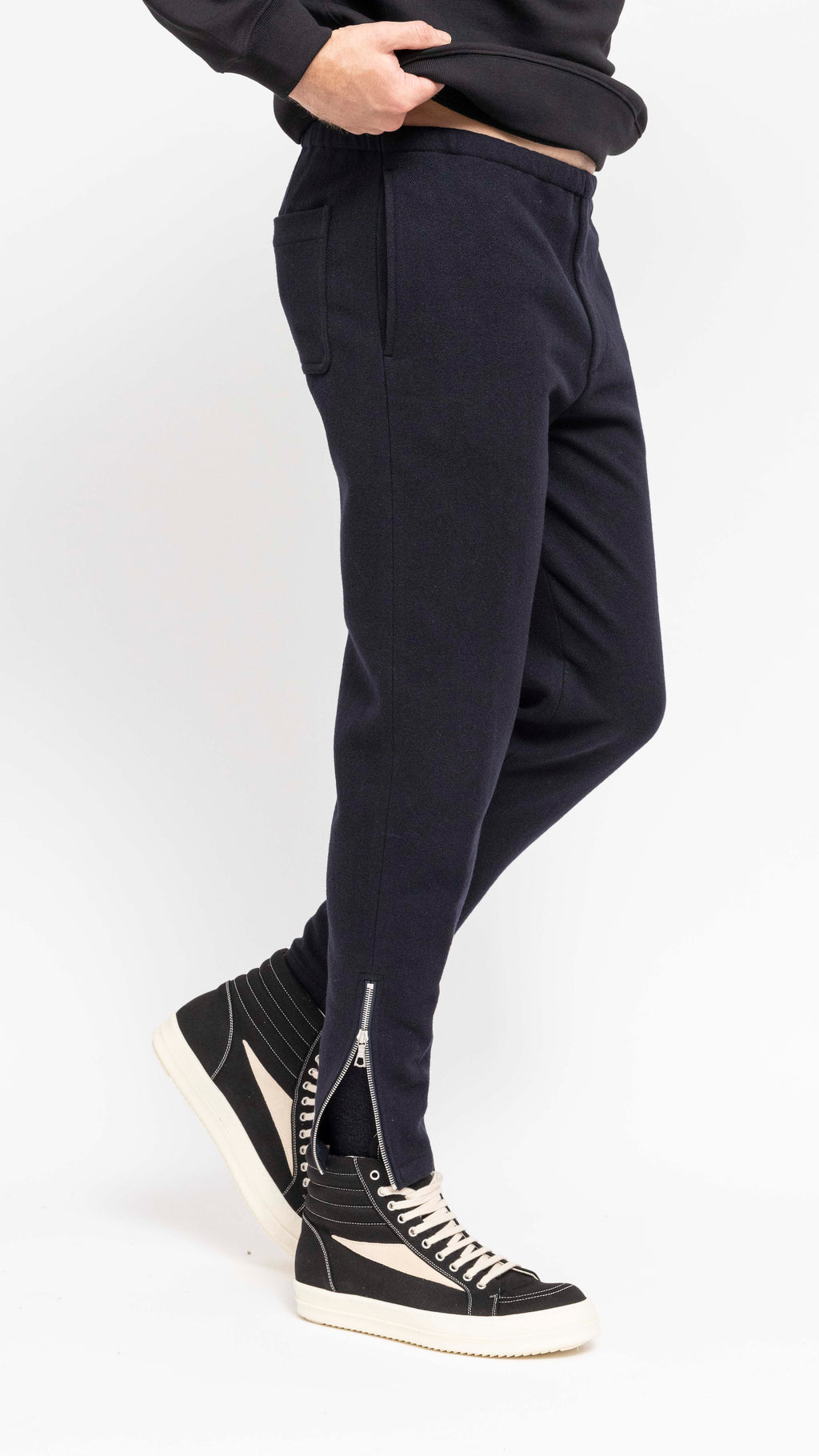 DRIES VAN NOTEN NAVY WOOL PINFOLD PANTS