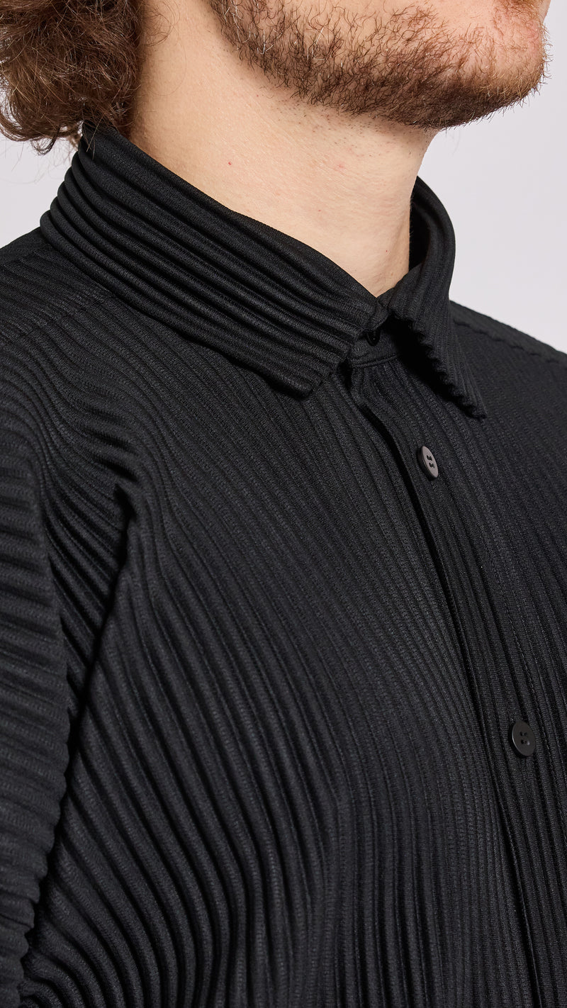 HOMME PLISSÉ BLACK OCTOBER SHIRT