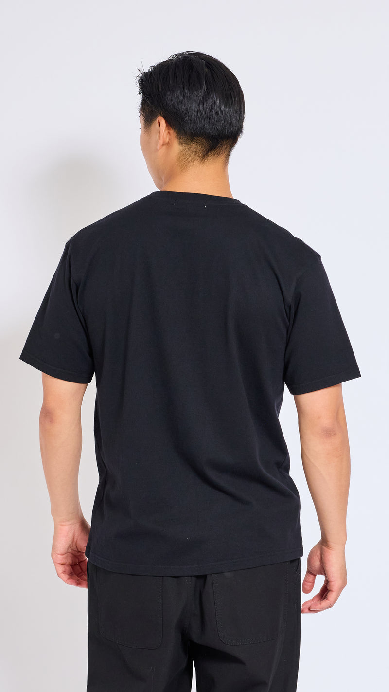 UNDERCOVER BLACK LETTER GRAPHIC T-SHIRT