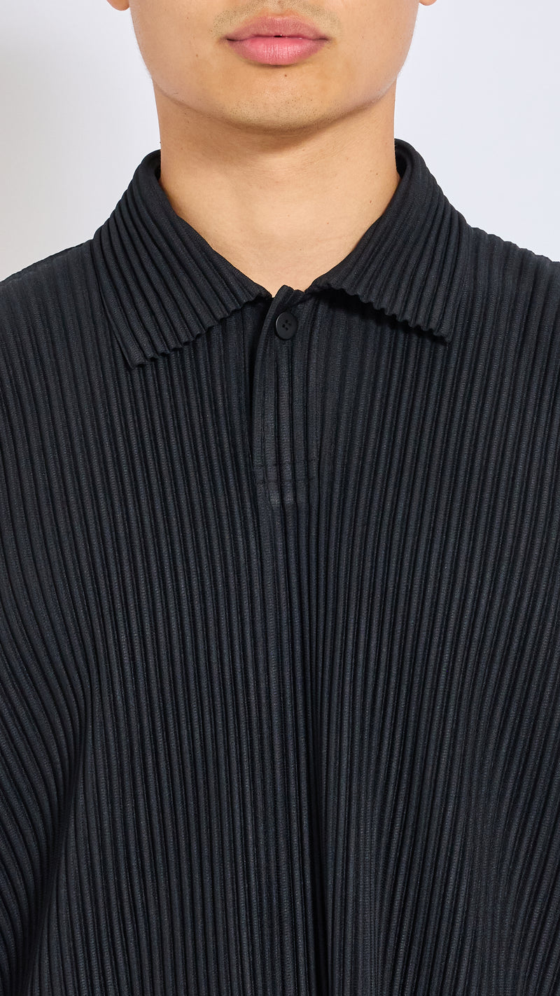 HOMME PLISSÈ ISSEY MIYAKE BLACK MONTHLY POLO