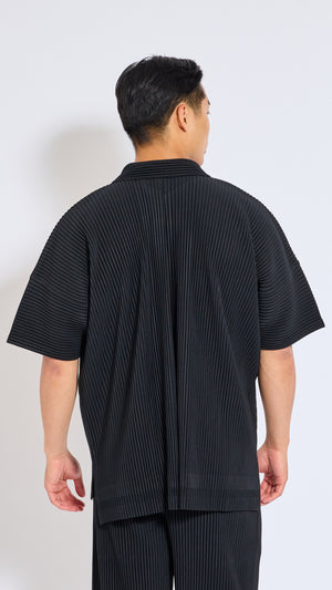 HOMME PLISSÉ ISSEY MIYAKE BLACK JULY SHIRT