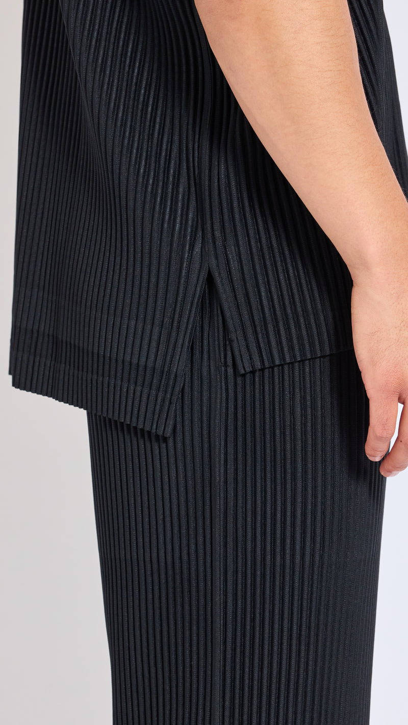 HOMME PLISSÉ ISSEY MIYAKE BLACK JULY SHIRT