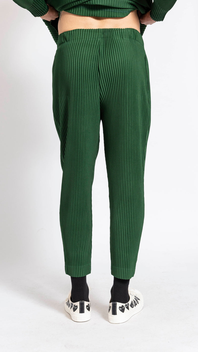 HOMME PLISSÉ ISSEY MIYAKE SEAWEED GREEN AUGUST PANTS