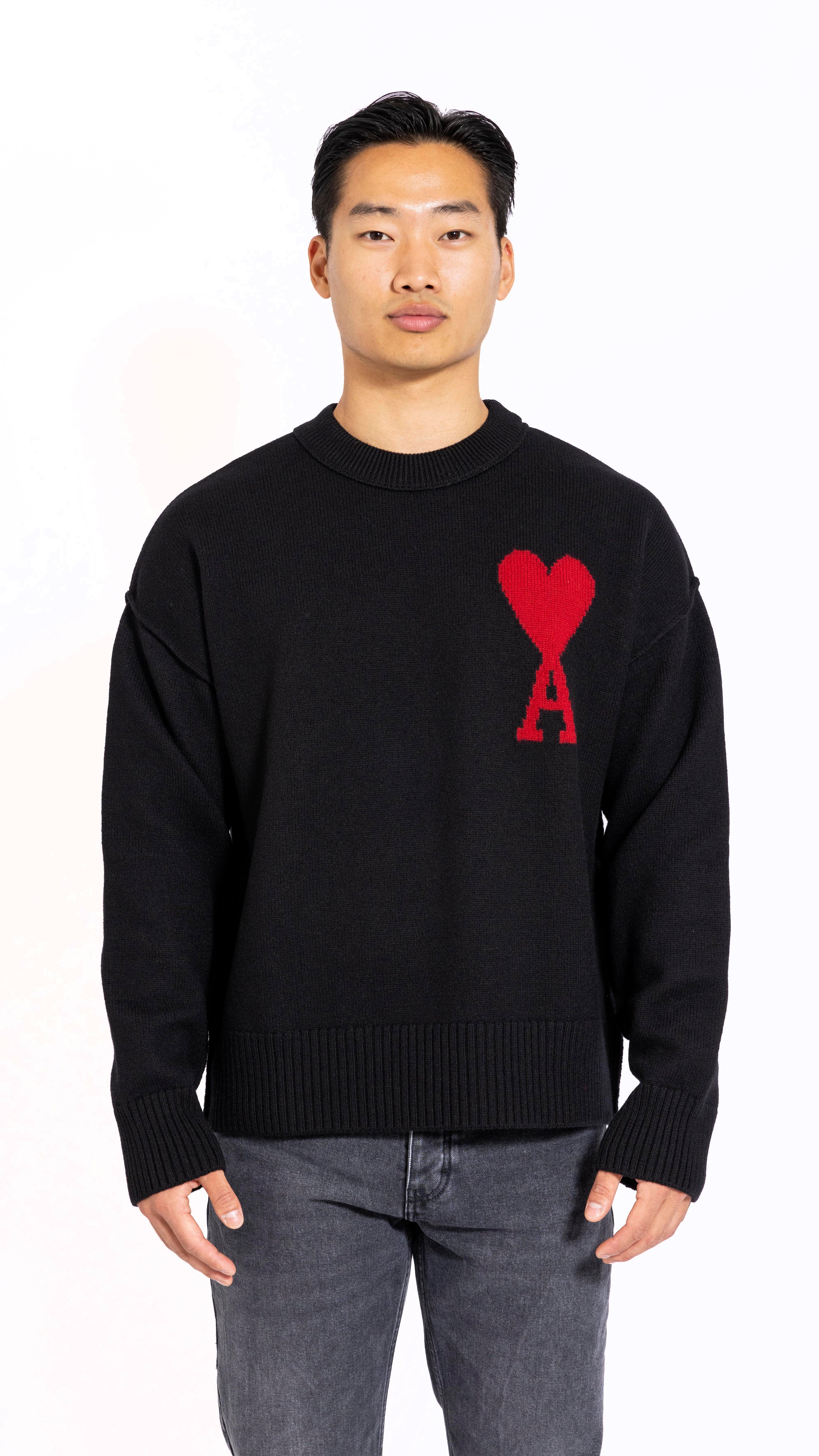 【関税&送料込】Ami Paris Black Ami De Coeur Crewneck Sweats AMI PARIS BLACK AMI DE COEUR CREWNECK SWEATER – AREA+001