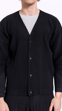 HOMME PLISSÉ ISSEY MIYAKE BLACK BASICS CARDIGAN