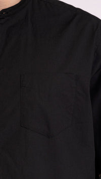 UNDERCOVER BLACK COLLARLESS PULLOVER SHIRT