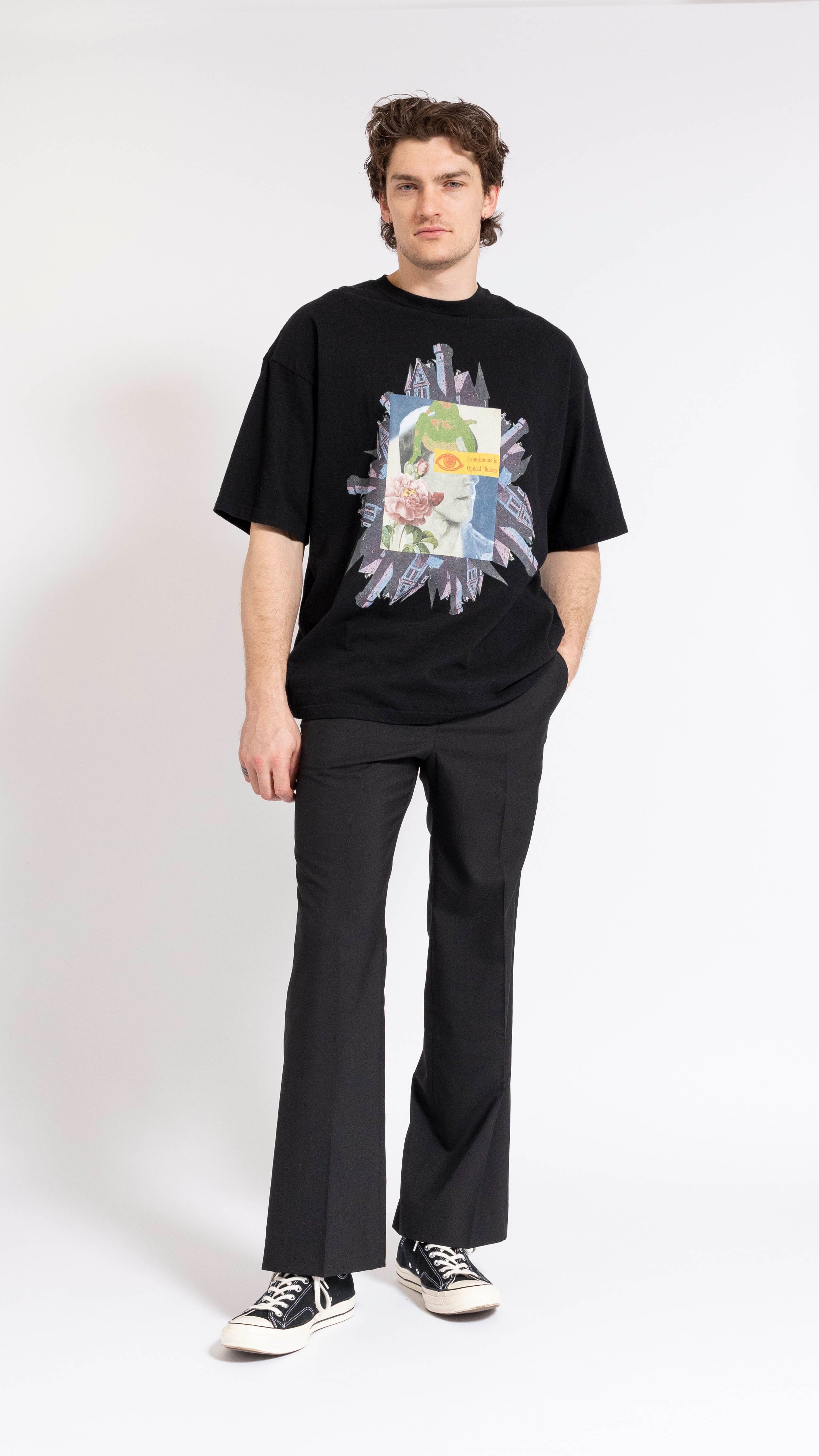 UNDERCOVER BLACK BOXY GRAPHIC PRINT T-SHIRT – AREA+001