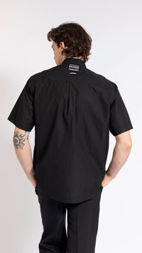 UNDERCOVER BLACK SHORT SLEEVE PATCH DETAIL SHIRT