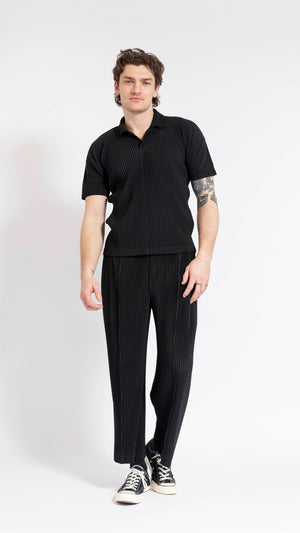 HOMME PLISSÉ ISSEY MIYAKE BLACK BASICS POLO