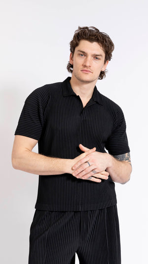 HOMME PLISSÉ ISSEY MIYAKE BLACK BASICS POLO