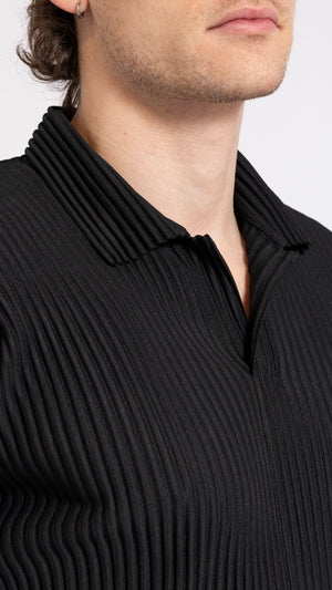 HOMME PLISSÉ ISSEY MIYAKE BLACK BASICS POLO